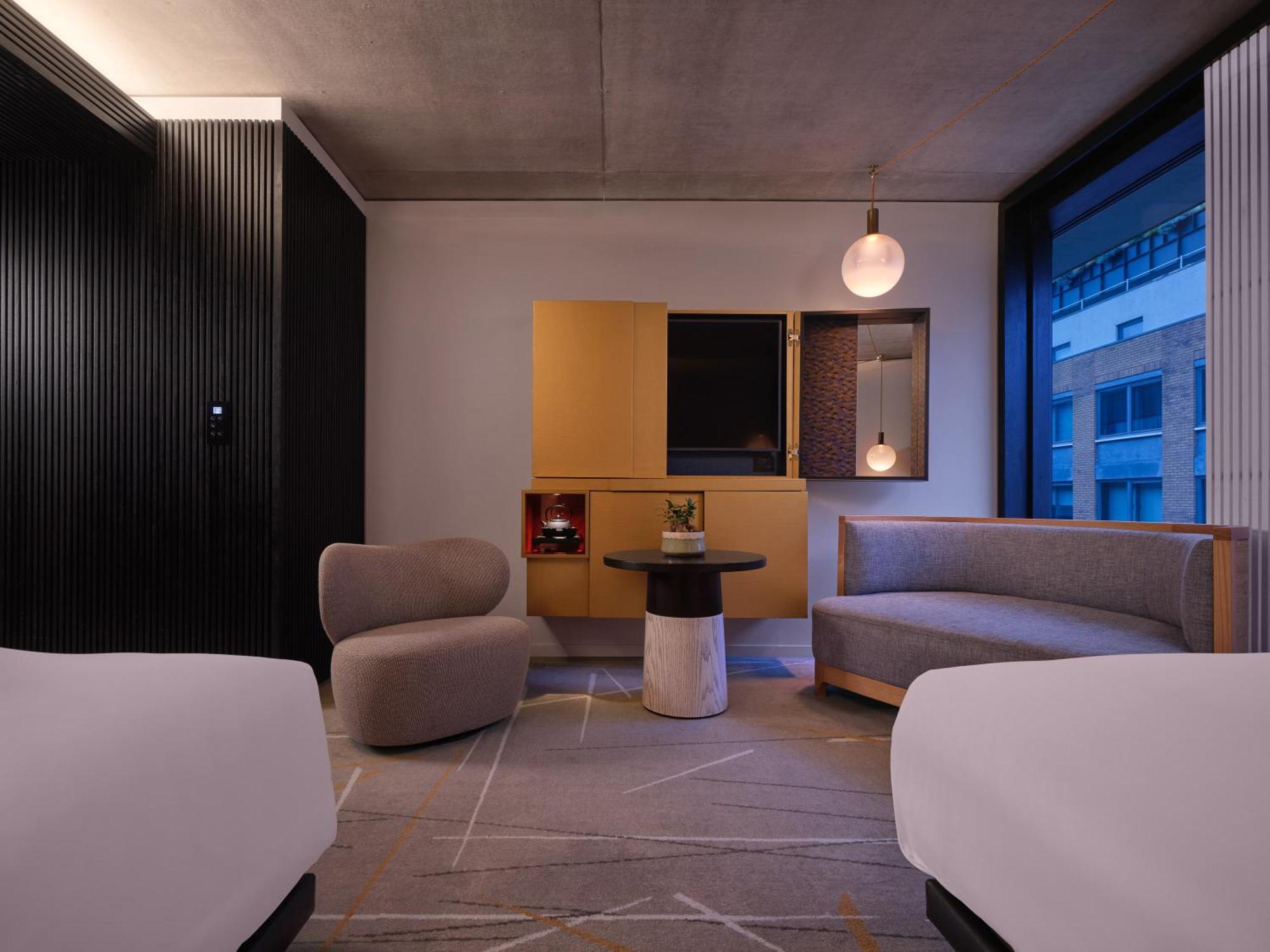 Nobu Hotel London Shoreditch Exterior photo A room at the Standard London