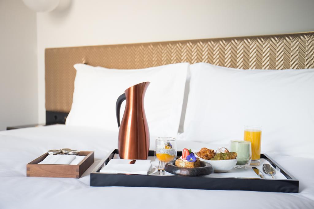 Nobu Hotel London Shoreditch Exterior photo Room service
